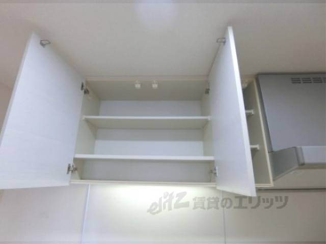 キッチン　収納