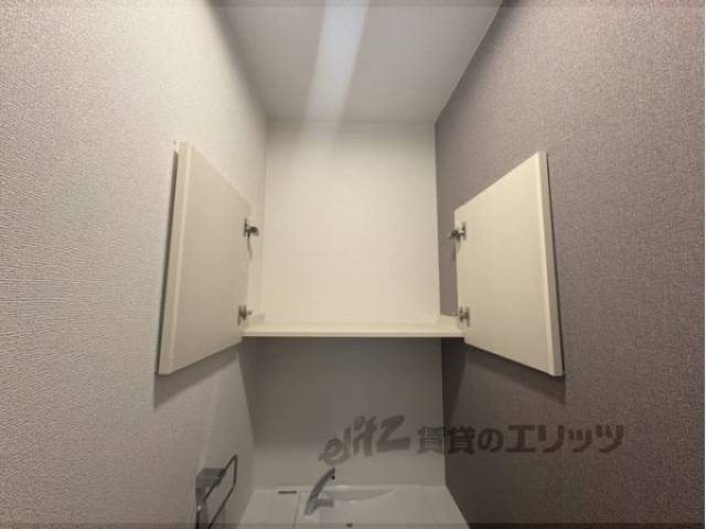 トイレ　収納
