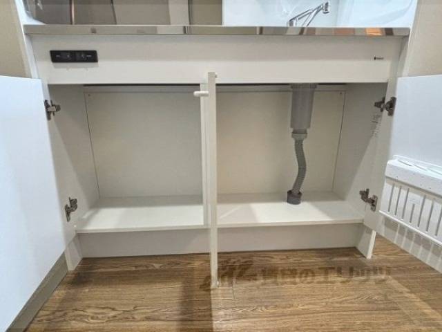 キッチン　下部収納