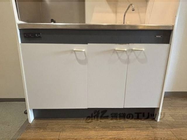 キッチン　下部収納