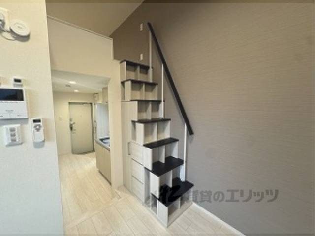 収納　階段