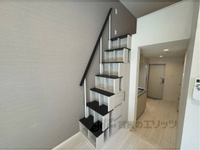 収納　階段