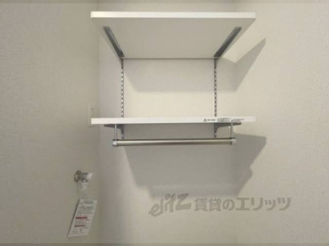 洗濯機置場　棚