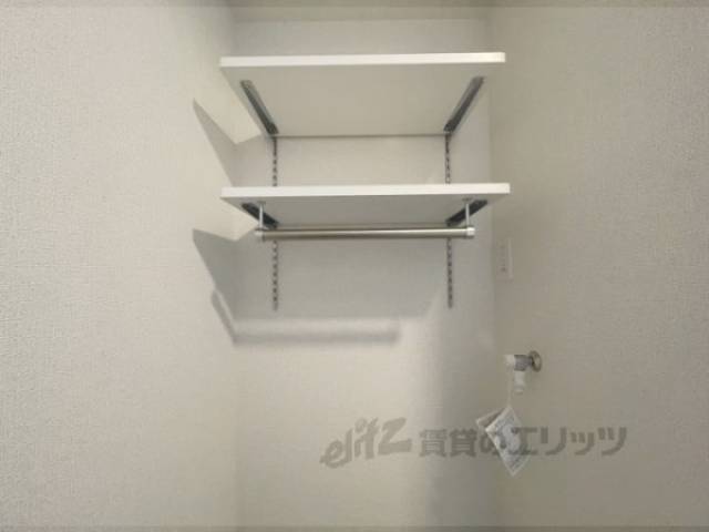洗濯機置場　棚