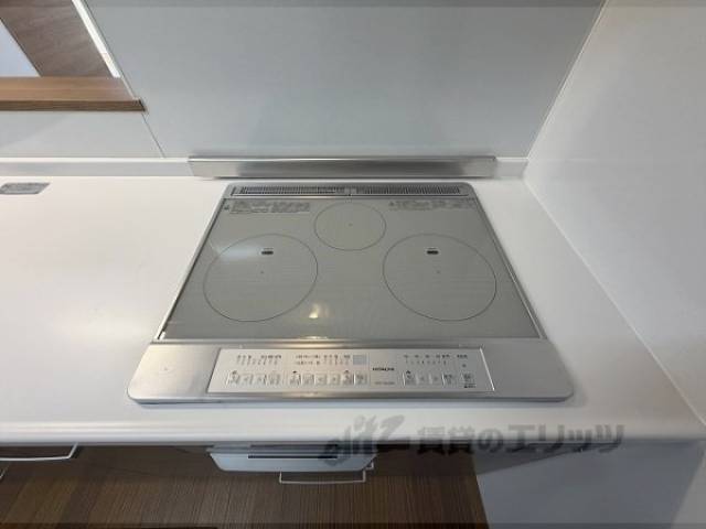 キッチン　コンロ