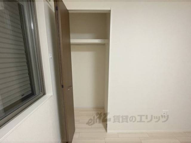 収納　洋室２