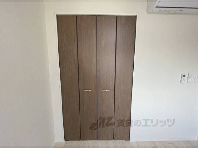 収納　洋室１