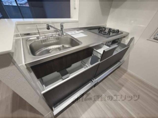 キッチン　下部収納