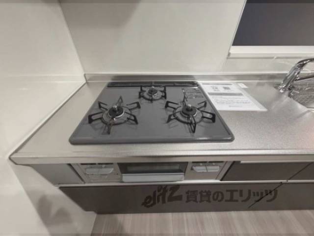 キッチン　コンロ