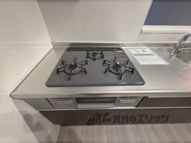 キッチン　コンロ