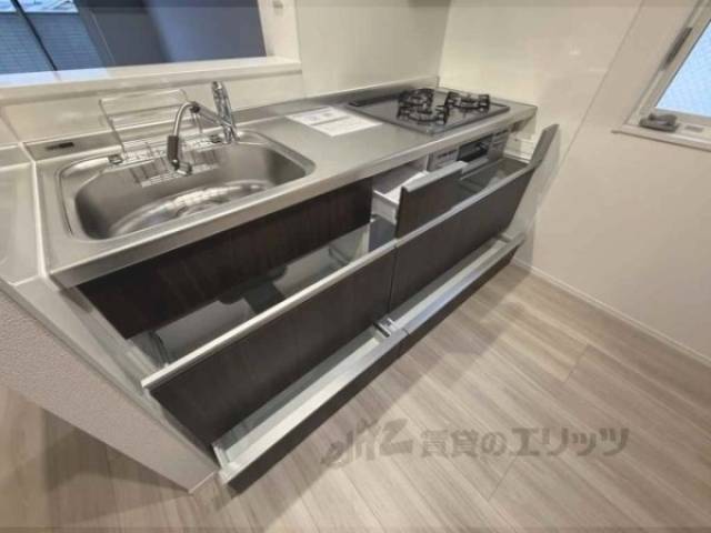 キッチン　下部収納