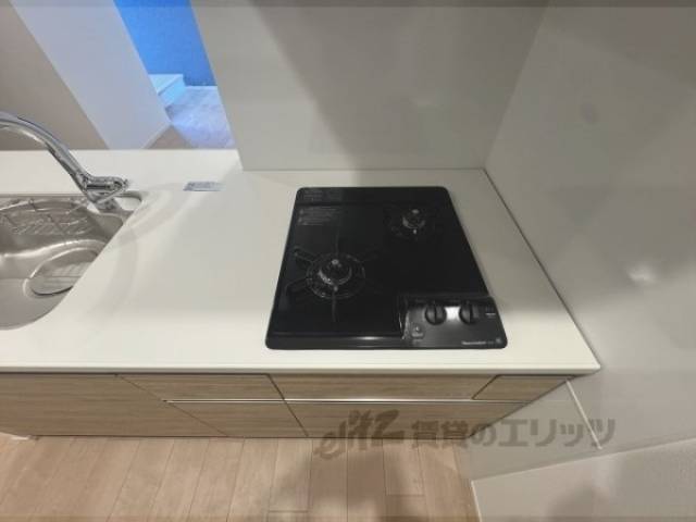 キッチン　コンロ