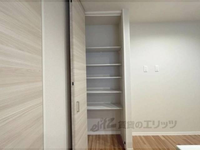 キッチン　収納