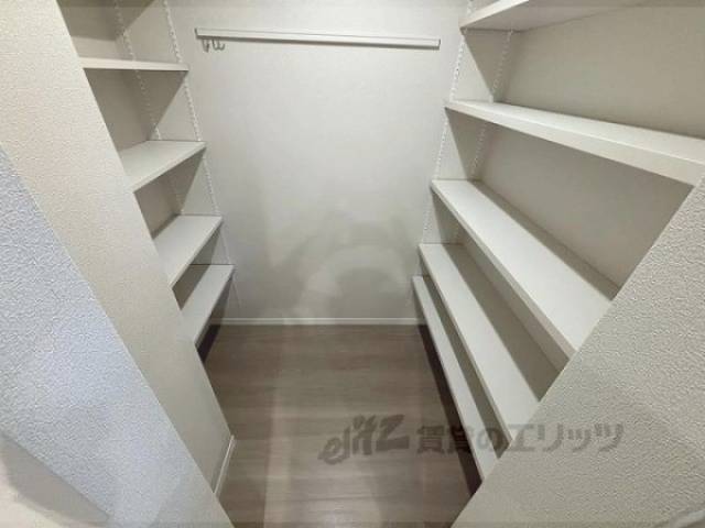 キッチン　パントリー