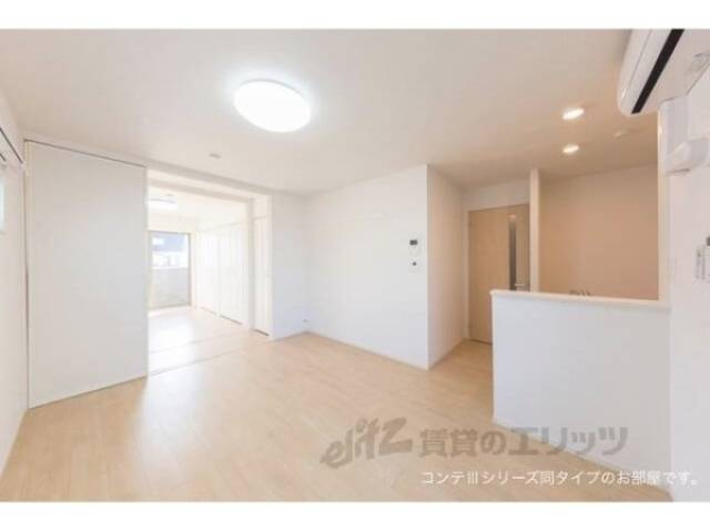 リビング　同タイプ