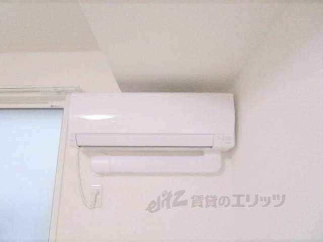 エアコン　リビング