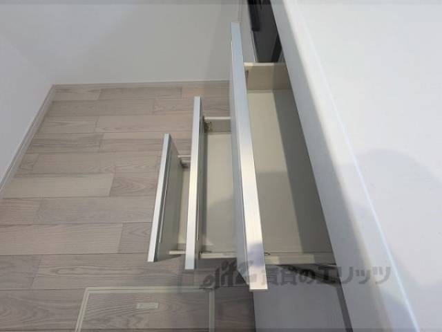 キッチン　収納