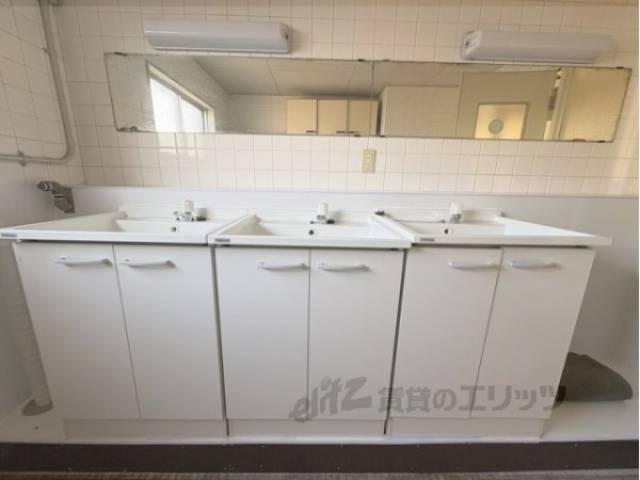 キッチン　共用キッチン