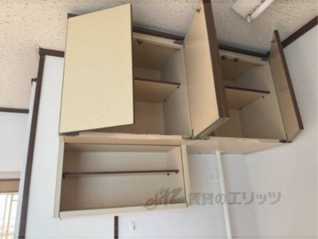 キッチン　収納