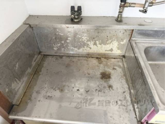 キッチン　コンロ置き場