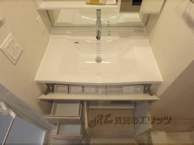 洗面所　収納下部