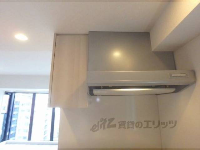 キッチン　収納上部