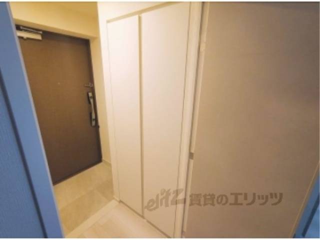 玄関　収納