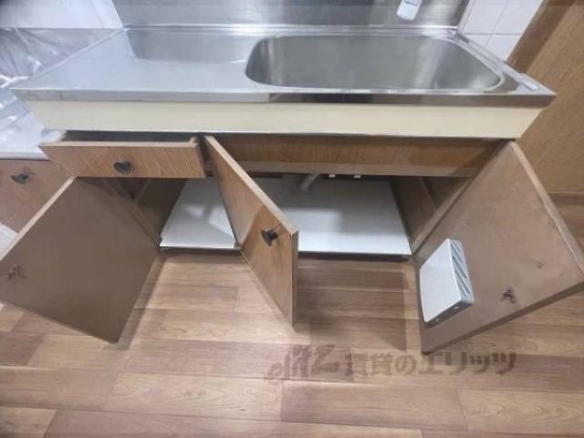 キッチン　下部収納