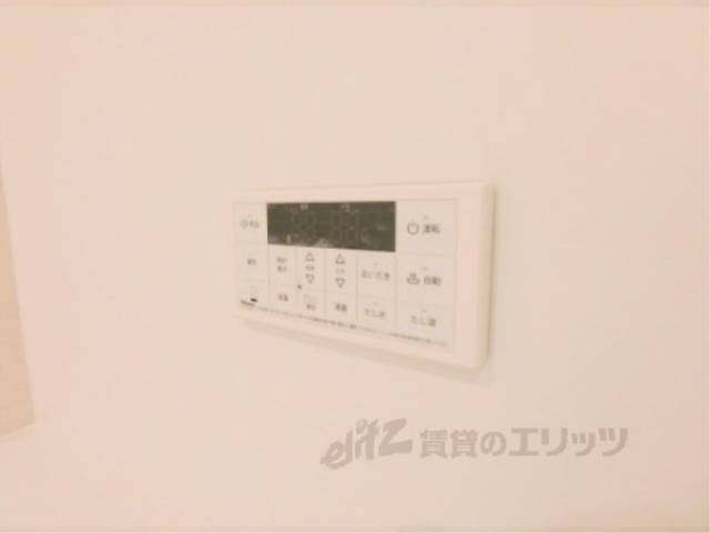 風呂　給湯器リモコン