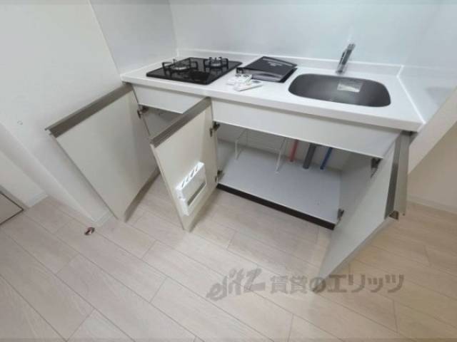 キッチン　下部収納