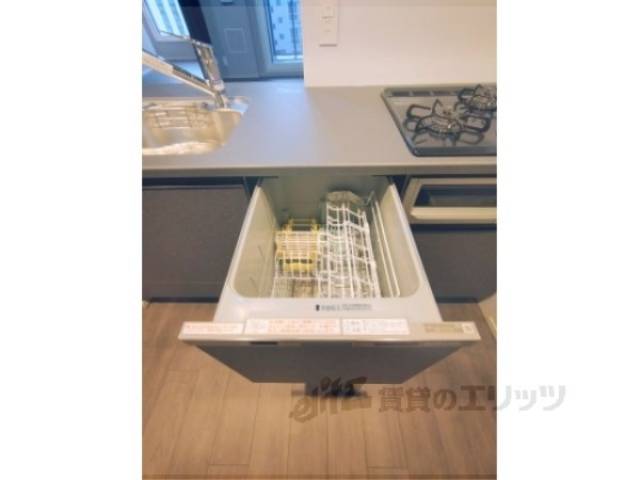 キッチン　食器洗剤機