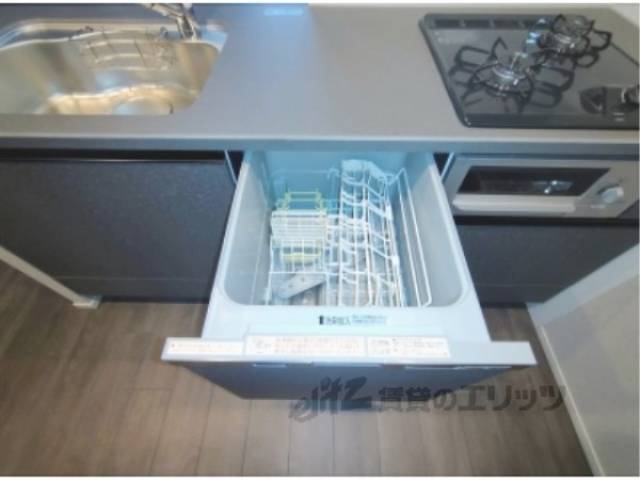 キッチン　食器洗剤機