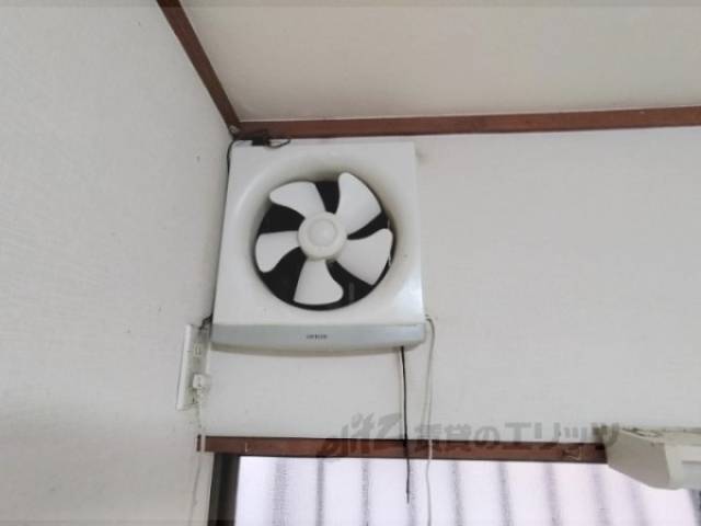 キッチン　換気扇