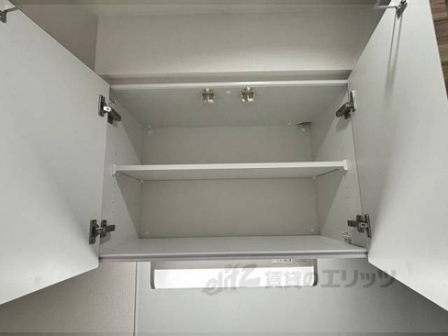 キッチン　上部収納