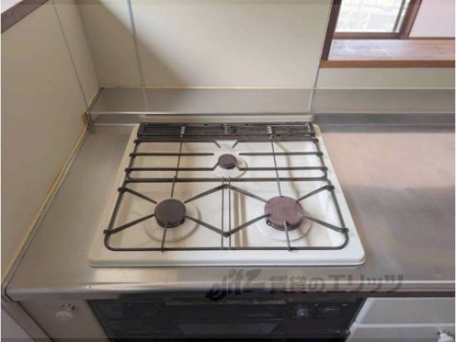 キッチン　コンロ