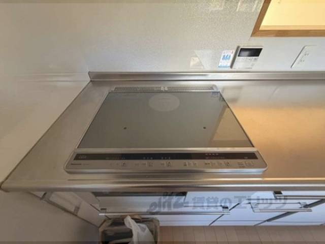 キッチン　コンロ