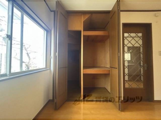 収納　リビング収納