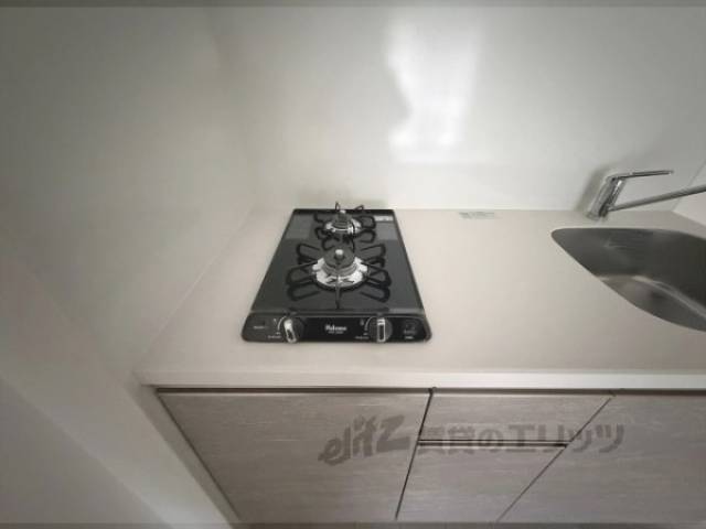 キッチン　コンロ