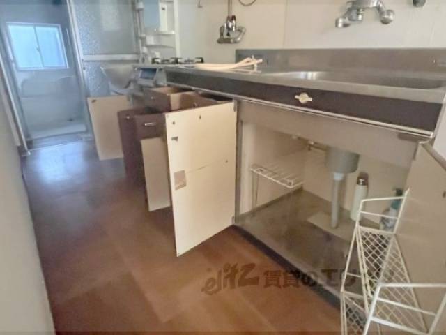 キッチン　下部収納