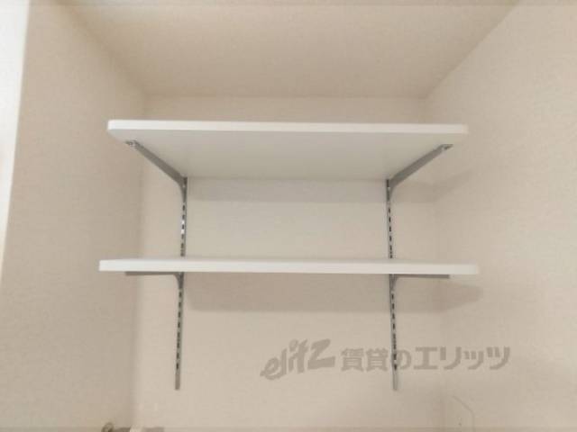 洗濯機置場　棚