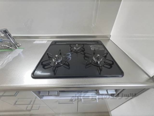 キッチン　コンロ