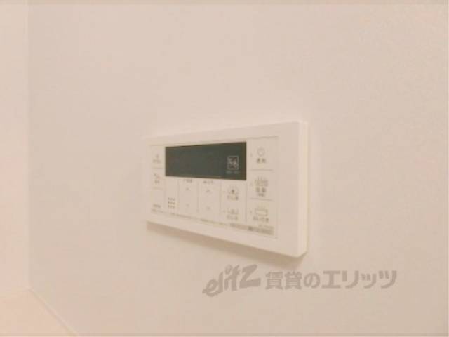 風呂　給湯器リモコン