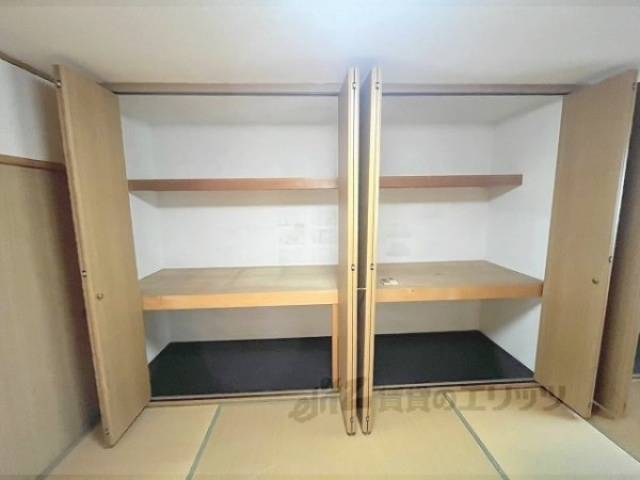 収納　2階