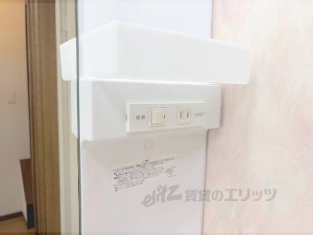 洗面所　コンセントつき