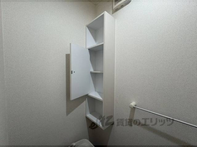 トイレ　収納