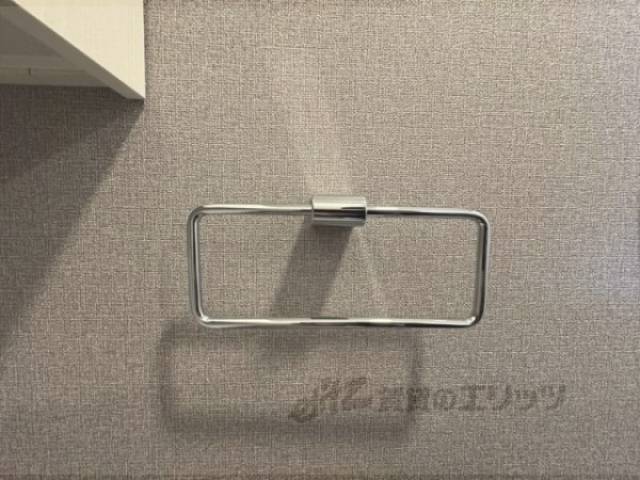 トイレ　タオル掛け