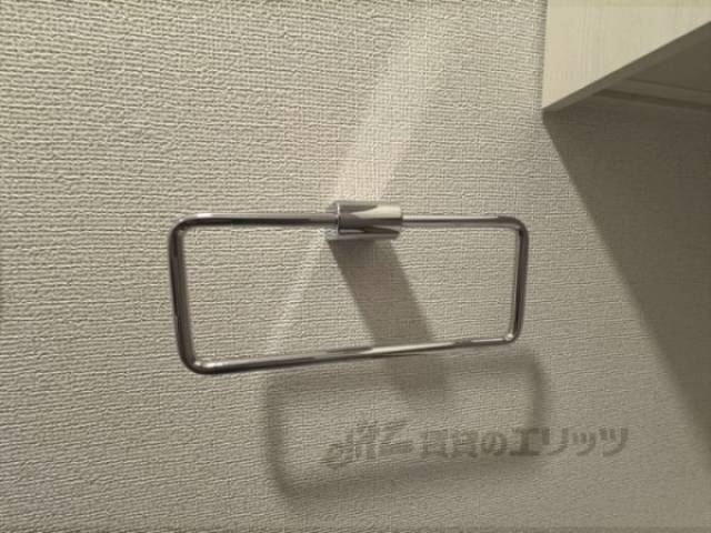 トイレ　タオル掛け