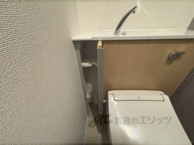 トイレ　収納