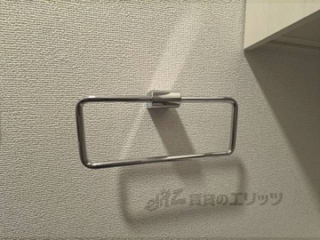 トイレ　タオル掛け