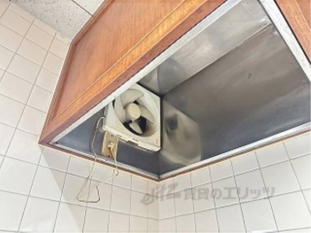 キッチン　換気扇